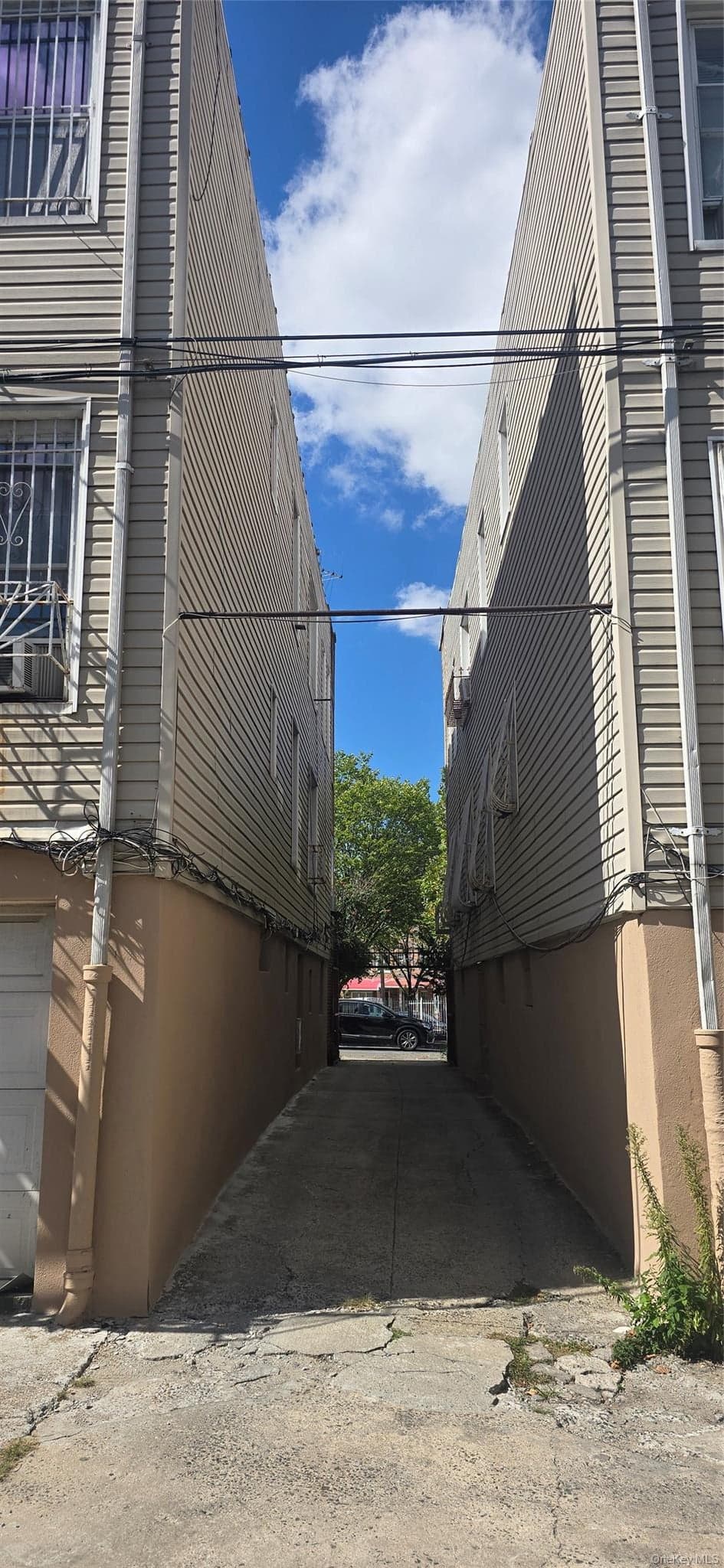 1348 Elder Avenue thumbnail 10