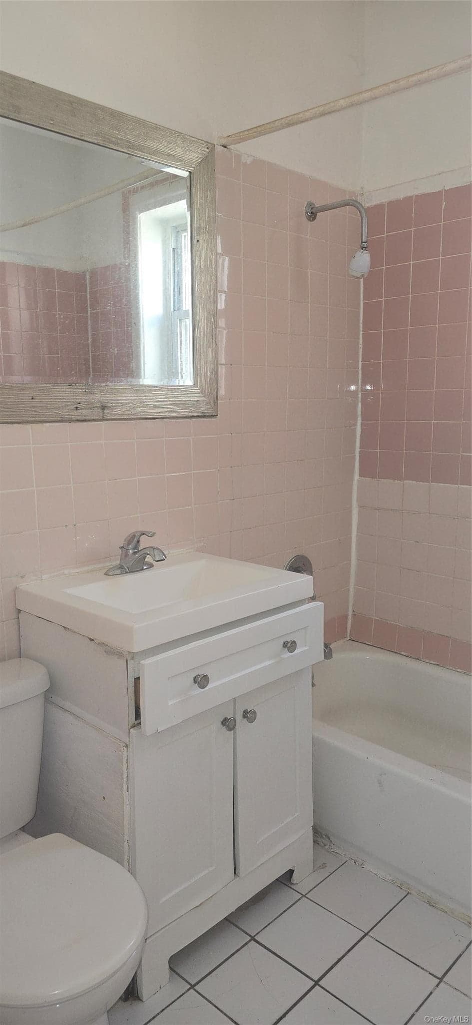 1348 Elder Avenue thumbnail 6