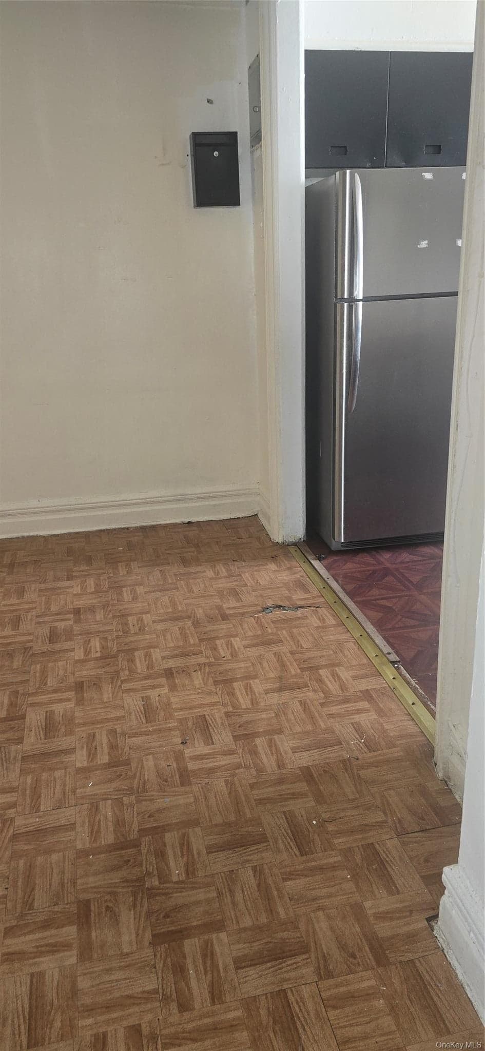 1348 Elder Avenue thumbnail 8