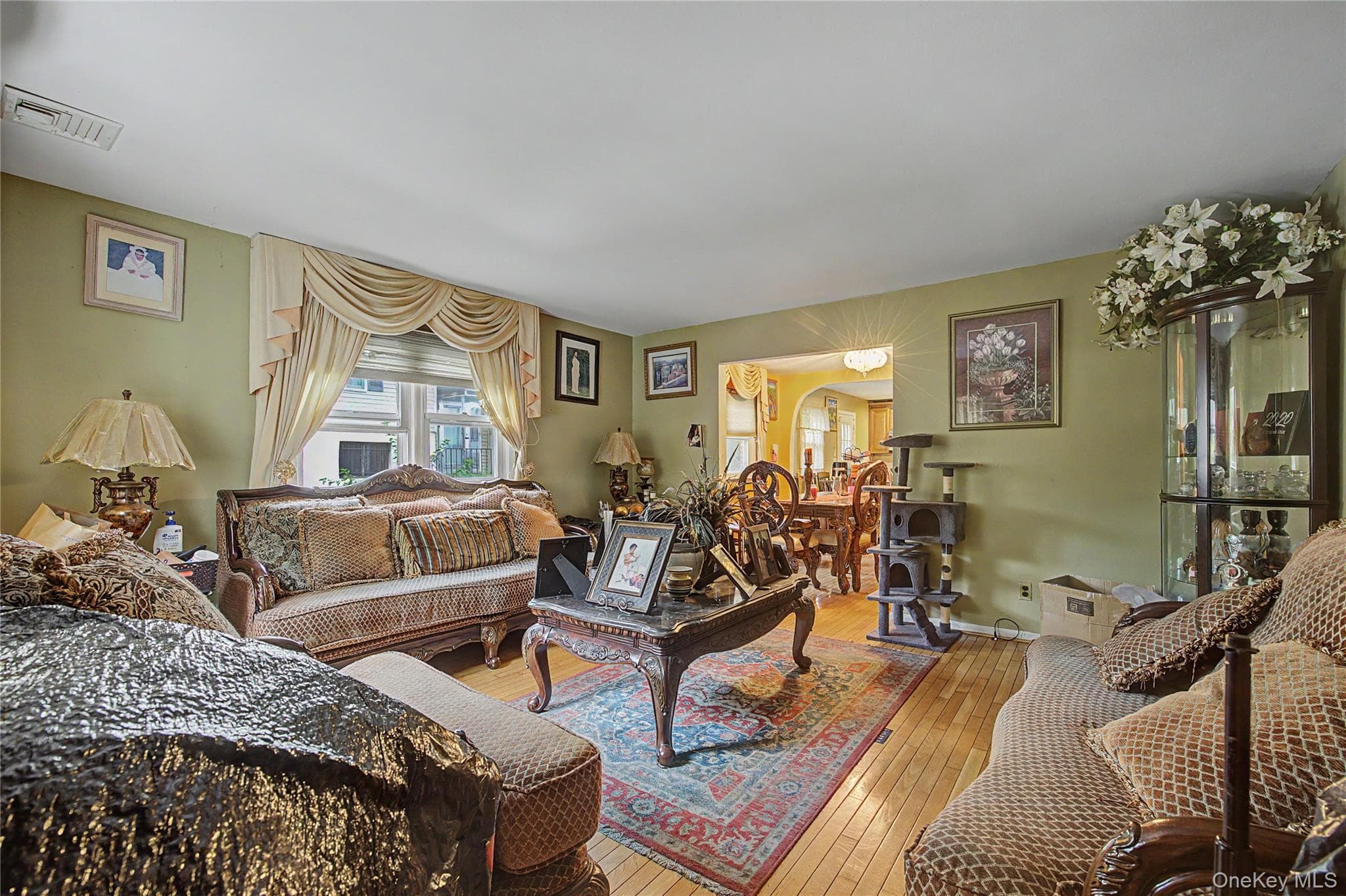 7 Cabot Avenue thumbnail 2