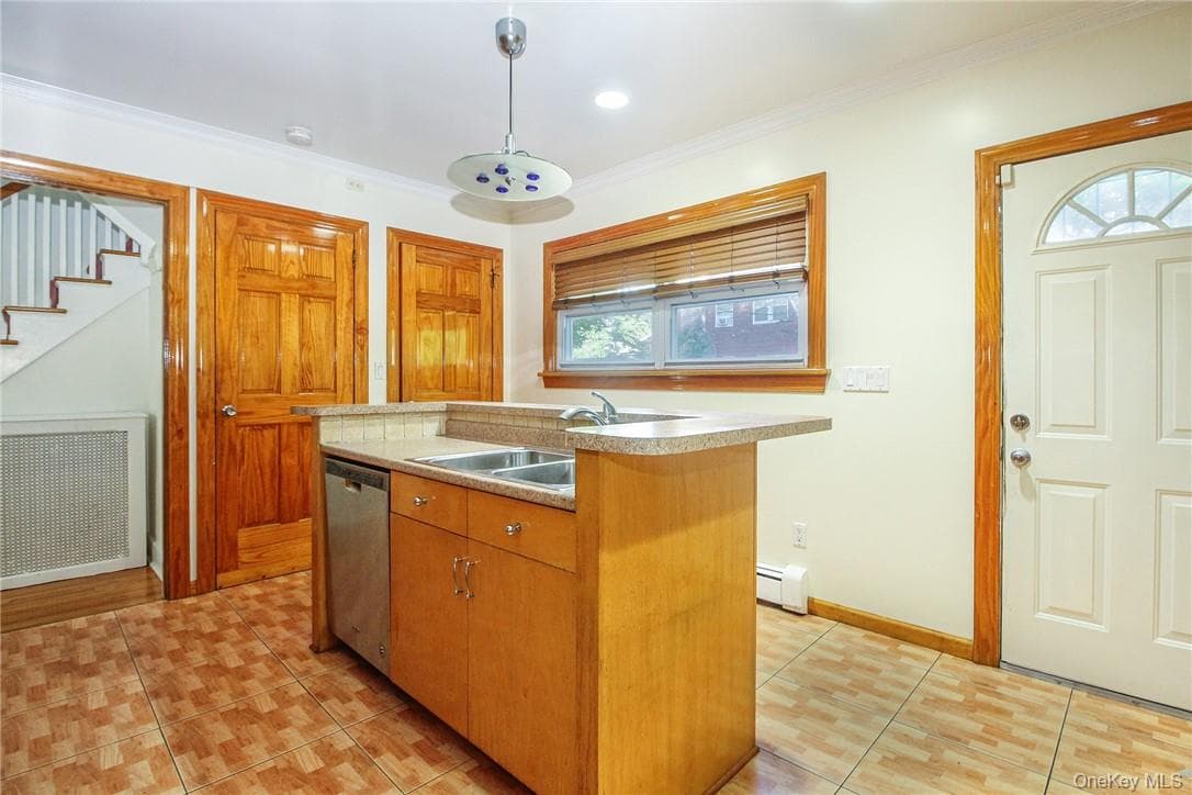 237 Coligni Avenue thumbnail 13