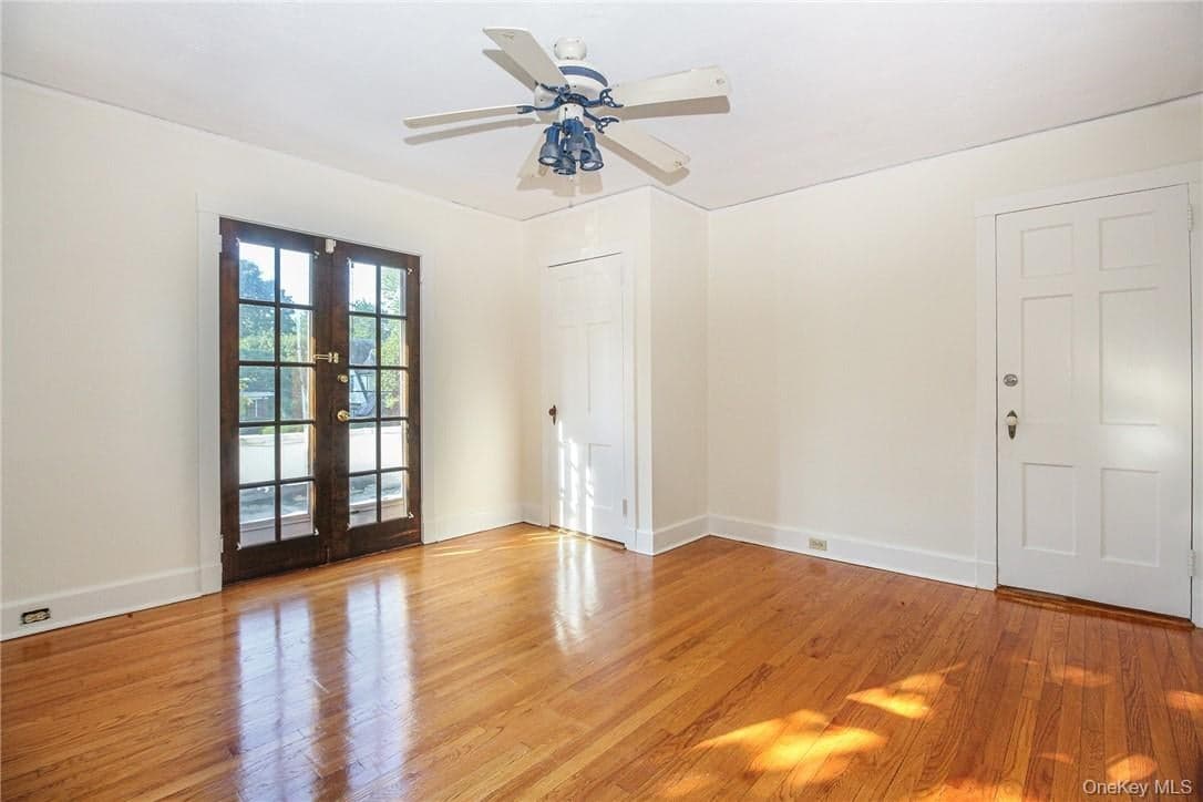 237 Coligni Avenue thumbnail 22