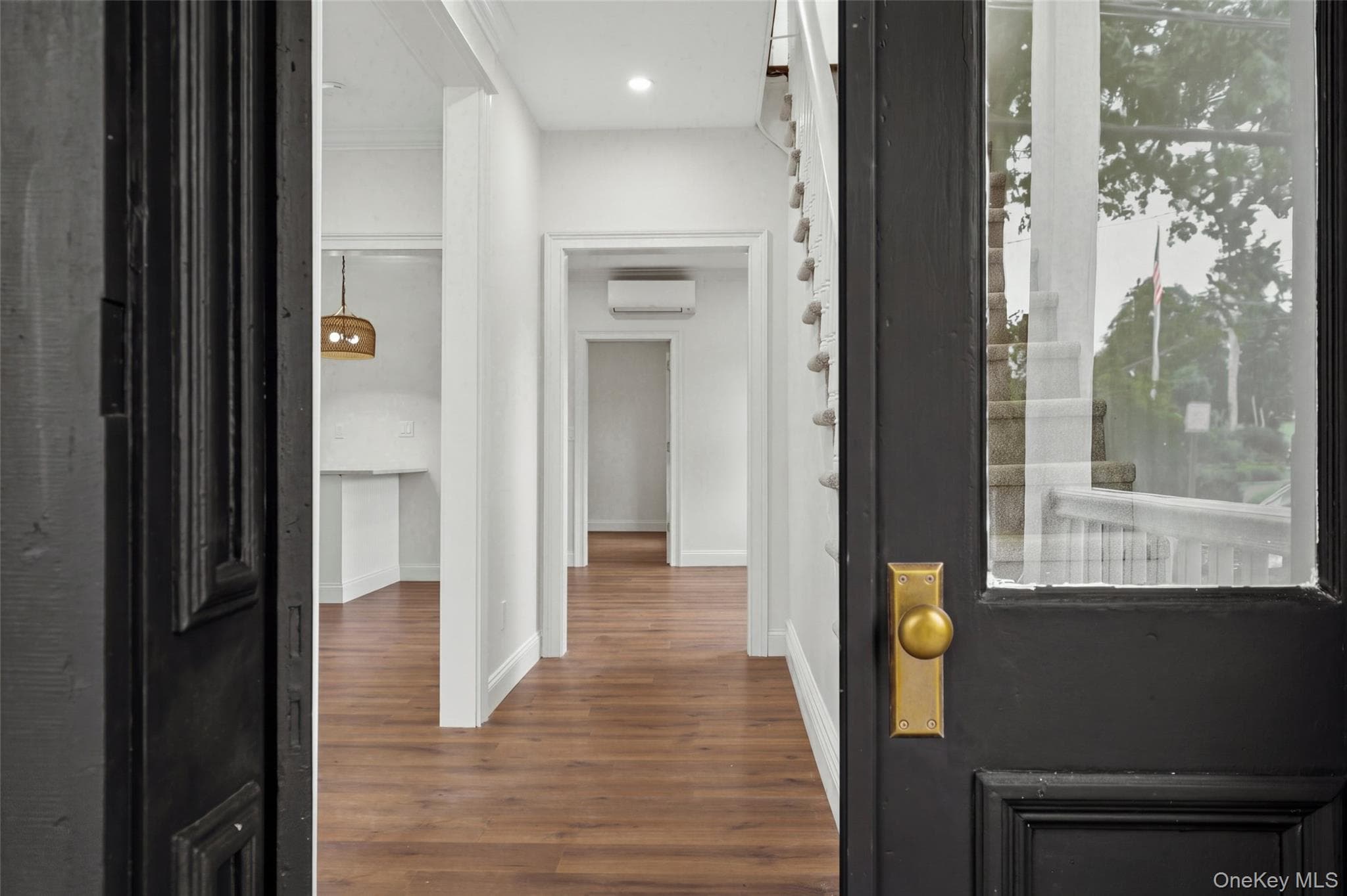 119 Verplanck Avenue thumbnail 2