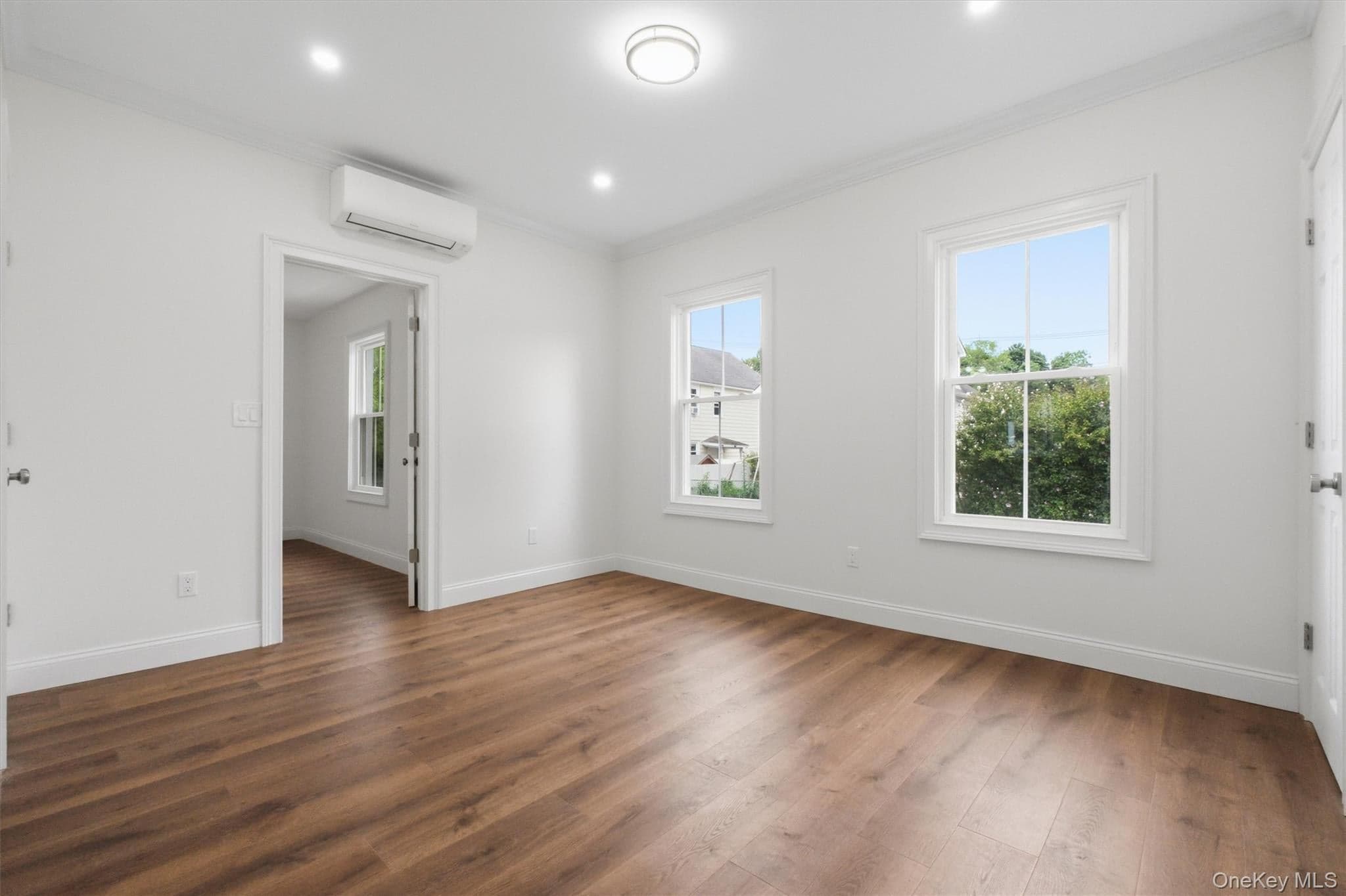 119 Verplanck Avenue thumbnail 13