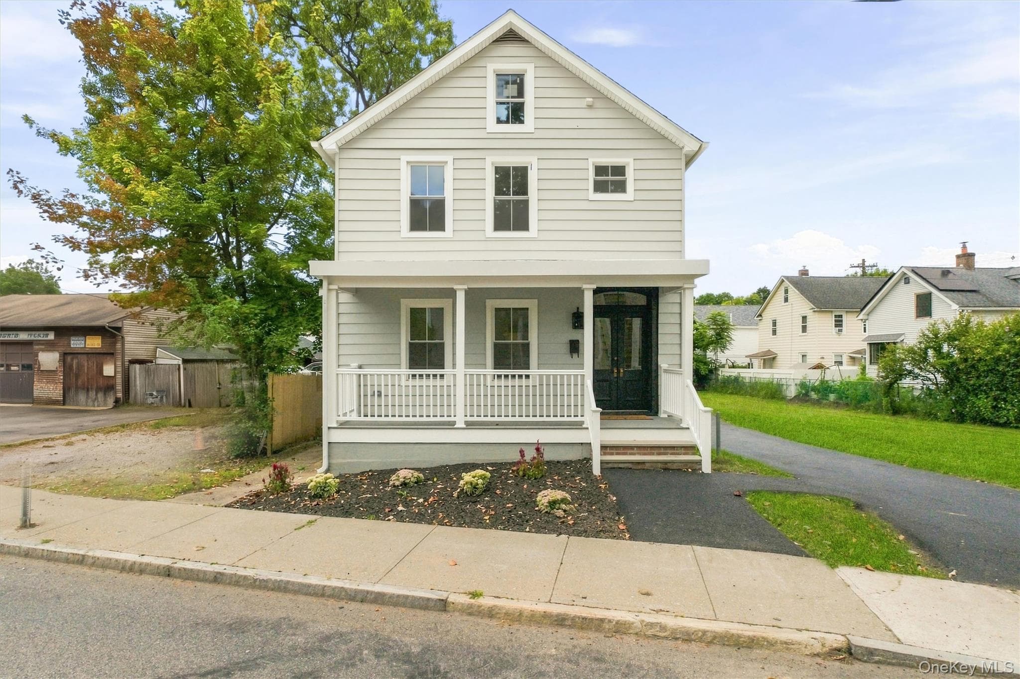 119 Verplanck Avenue thumbnail 4