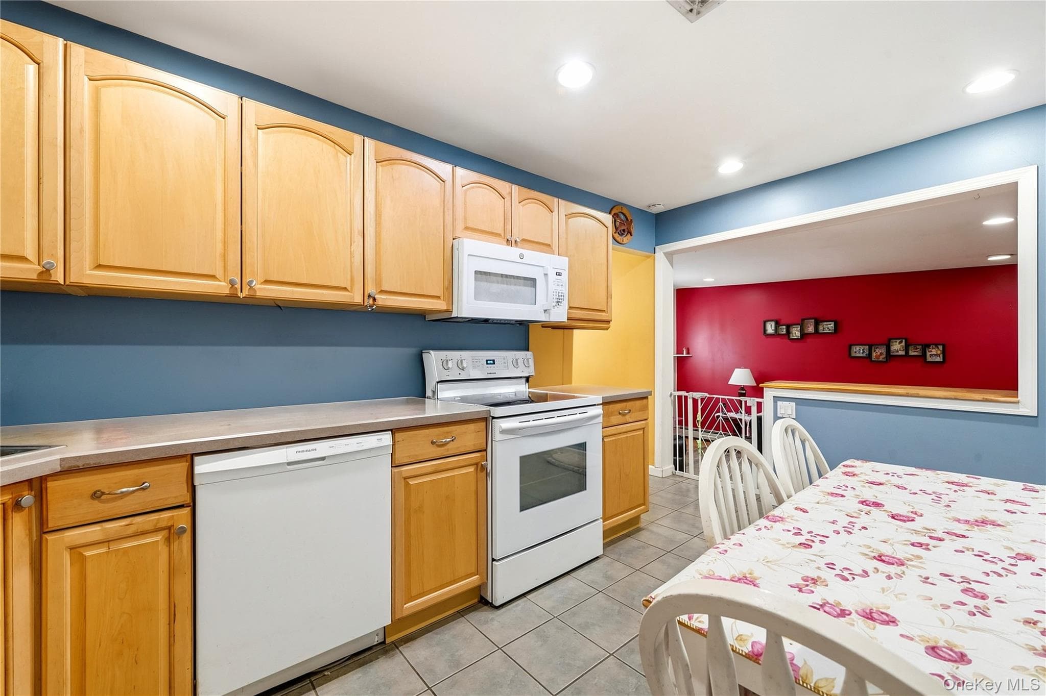98 Smith Avenue thumbnail 14