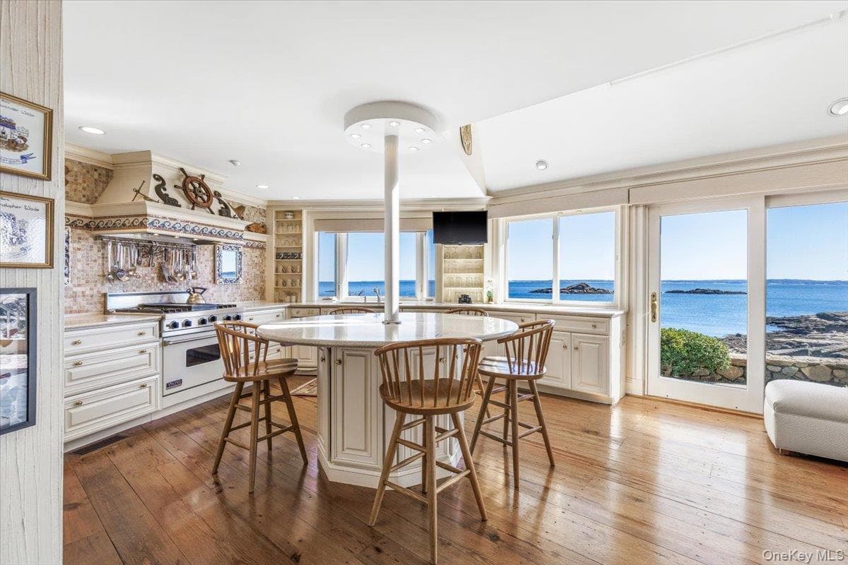 16 Bird Lane thumbnail 7