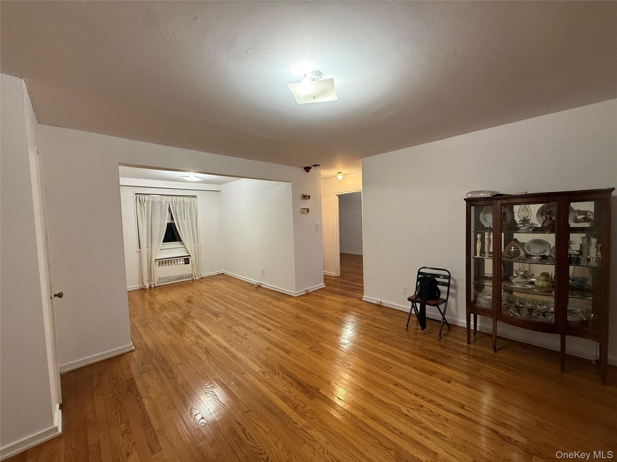 220-20 Stronghurst Avenue Unit: 20 thumbnail 2