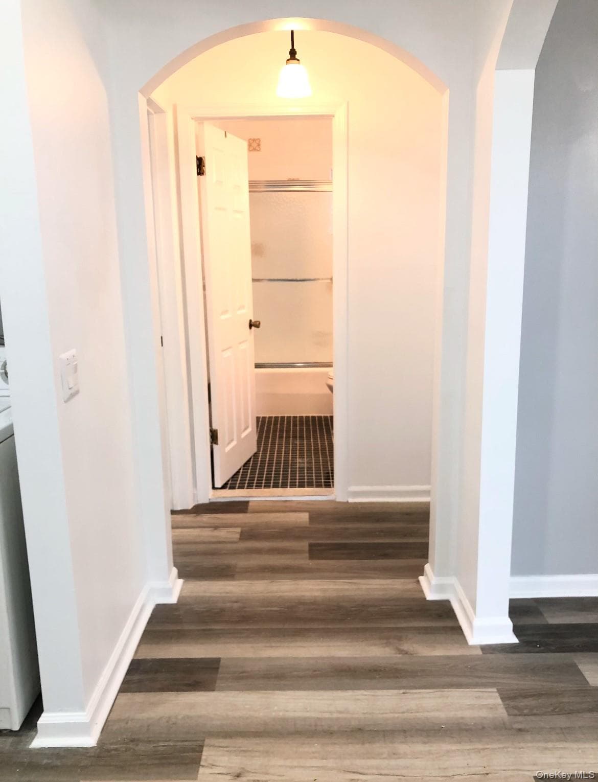 2410 Boston Post Road thumbnail 5