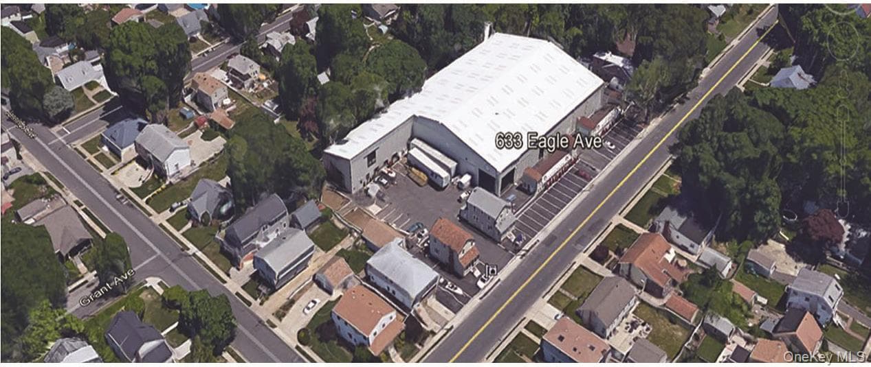 633 Eagle Avenue, West Hempstead