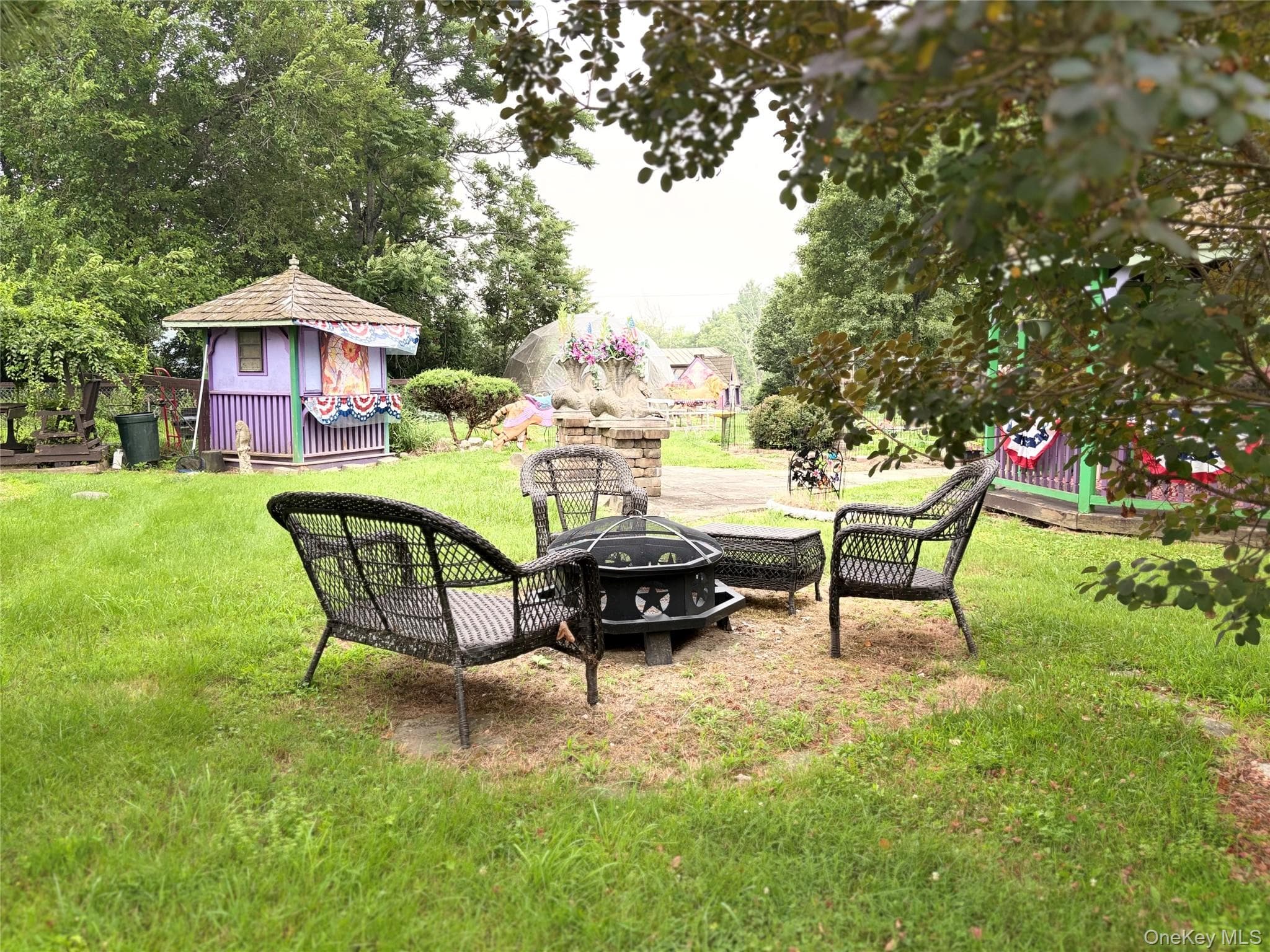 48 Maple Avenue thumbnail 13