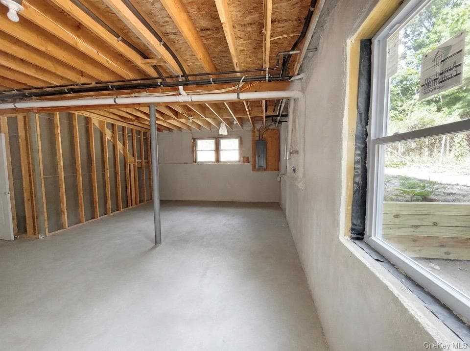 1063 William Floyd Parkway thumbnail 12
