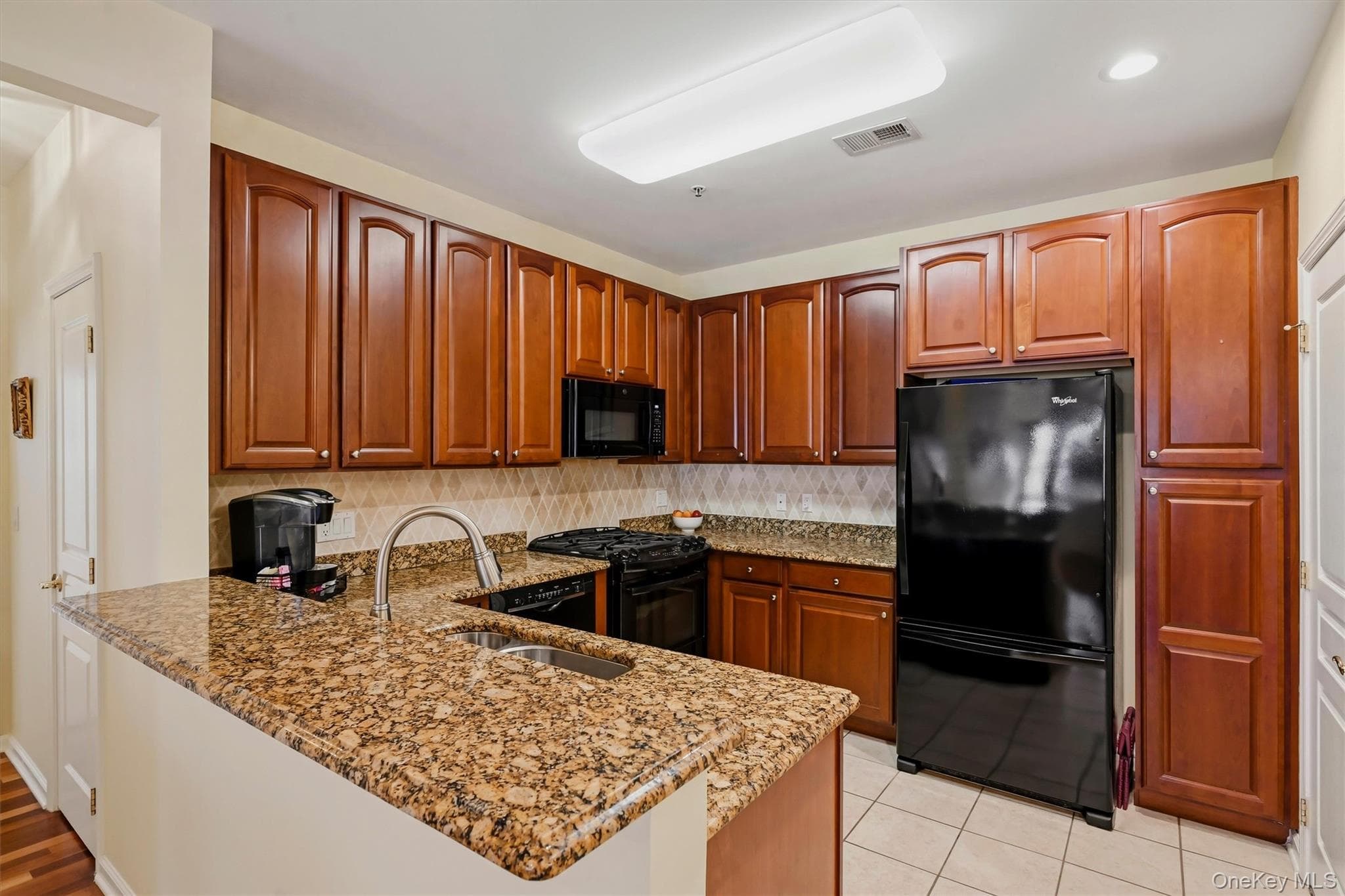 32 N De Baun Avenue Unit: 202 thumbnail 4
