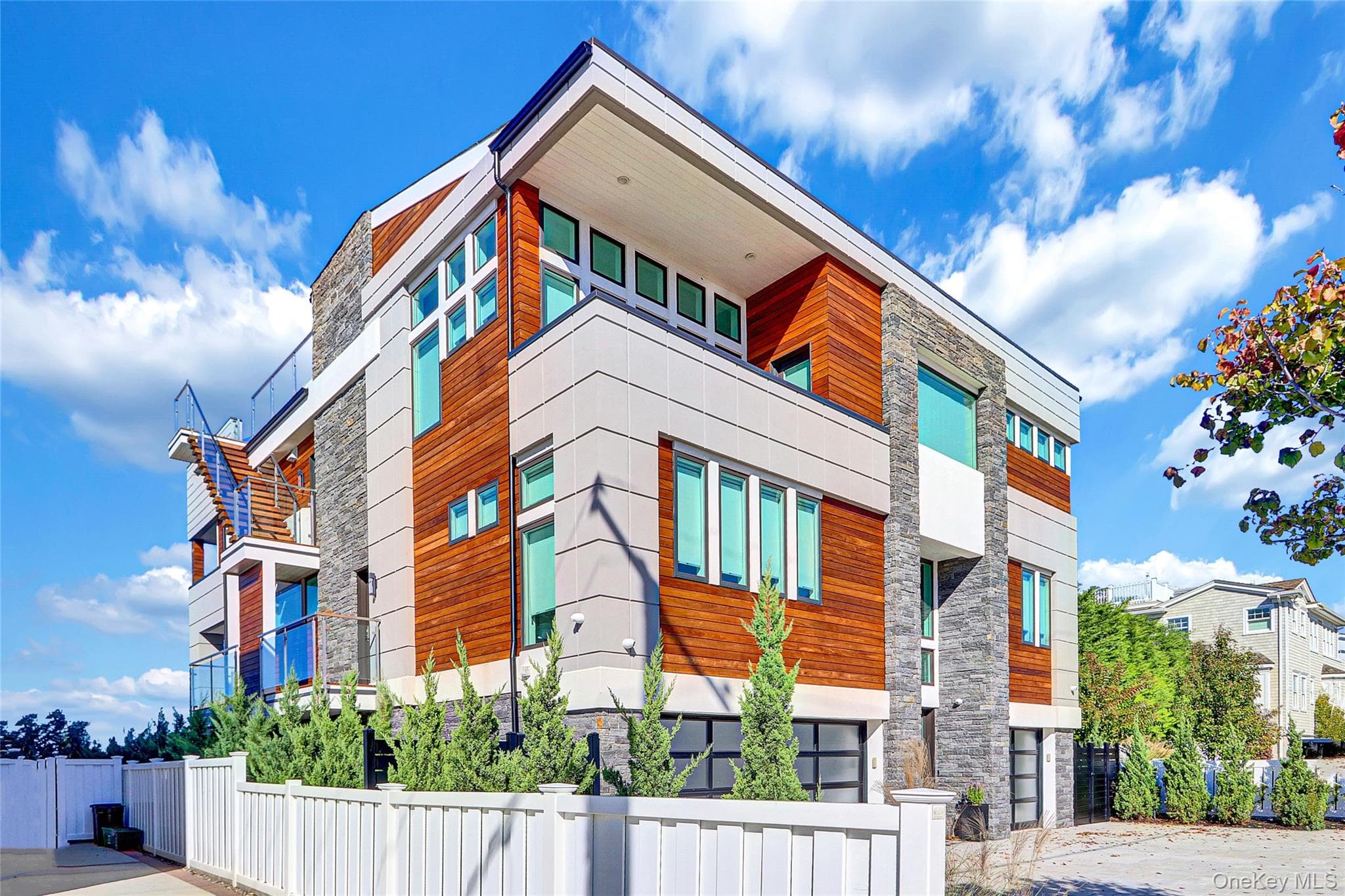 44 Bayside Drive photo 1
