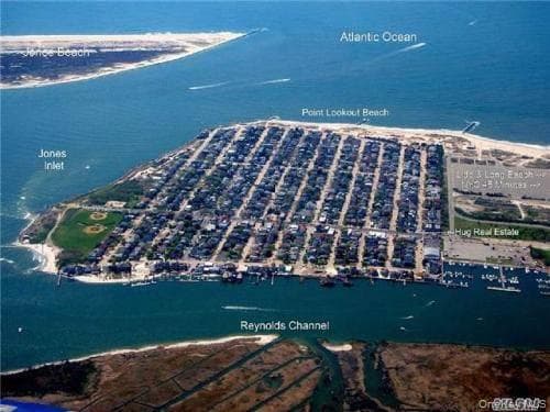 44 Bayside Drive thumbnail 46