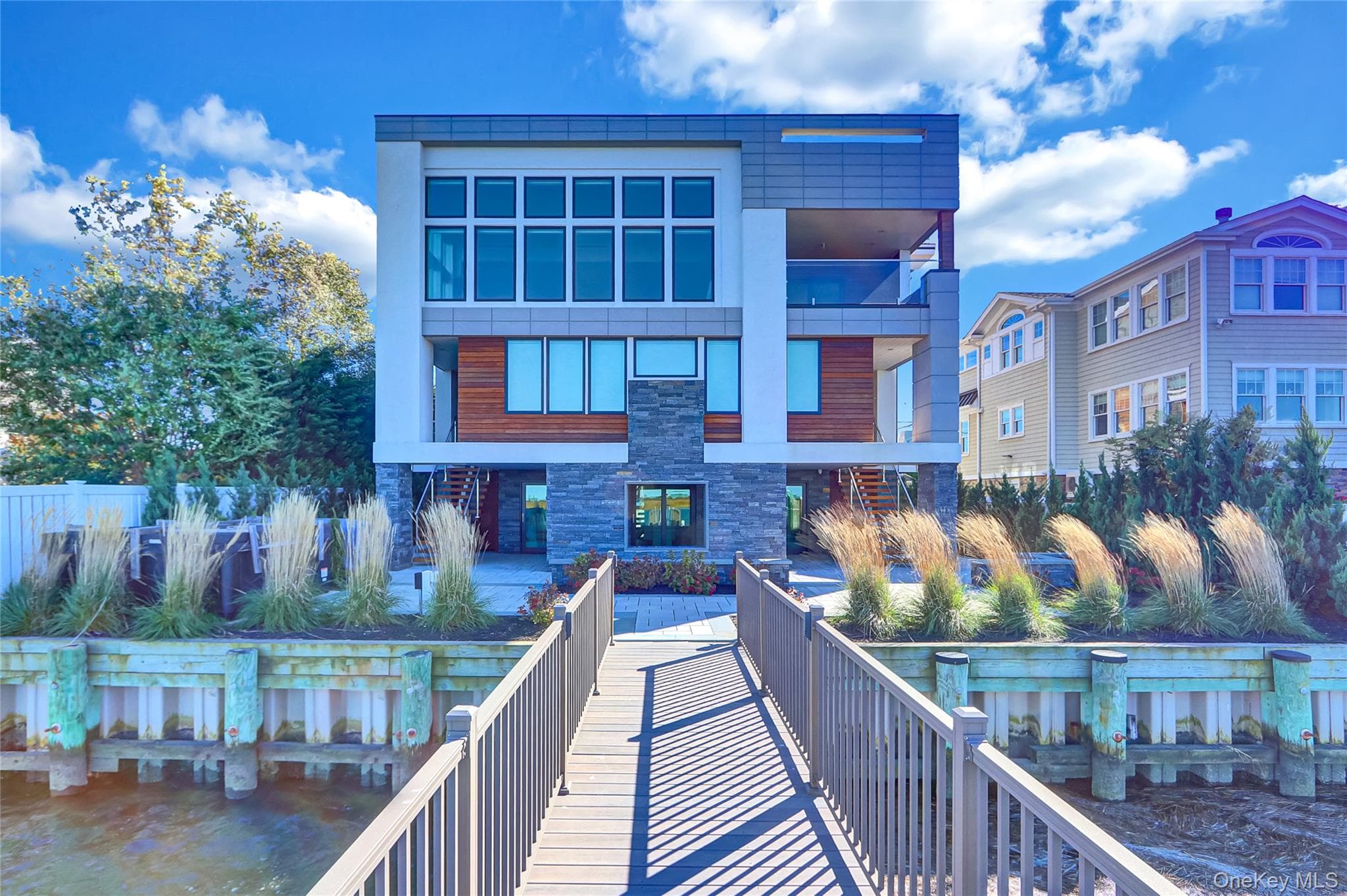 44 Bayside Drive thumbnail 4