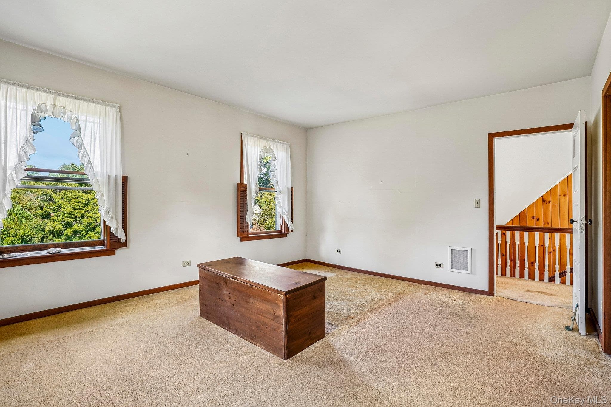 270 Fisher Avenue thumbnail 20