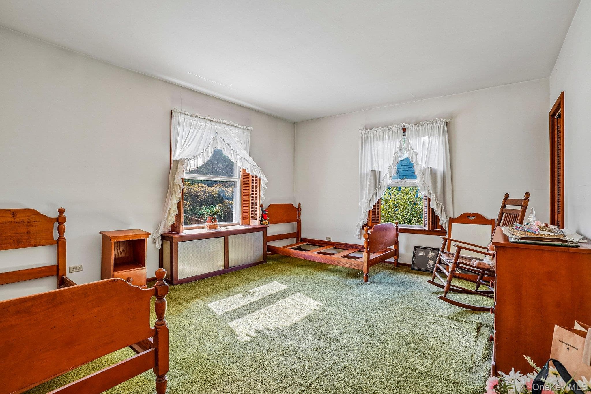 270 Fisher Avenue thumbnail 22