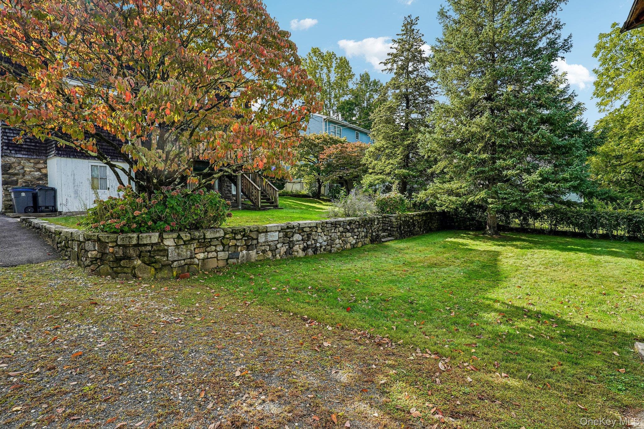 270 Fisher Avenue thumbnail 5