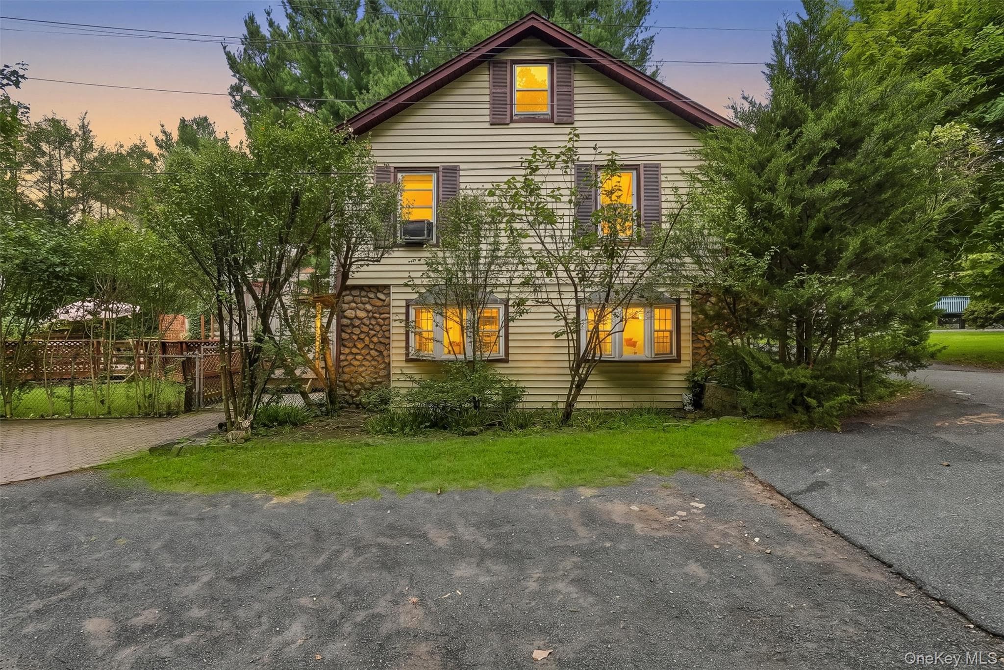 164 Woodland Avenue thumbnail 2