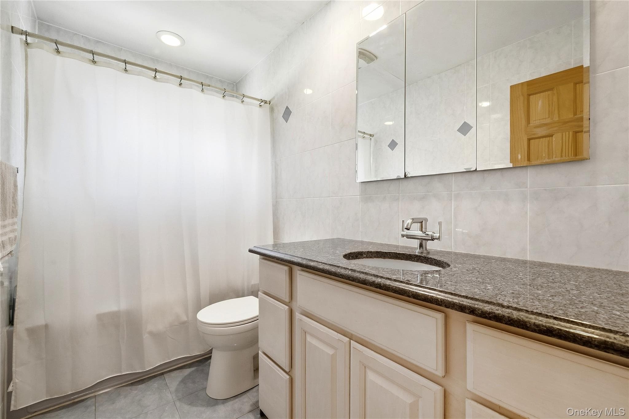 29 Suffolk Road Unit: A thumbnail 15