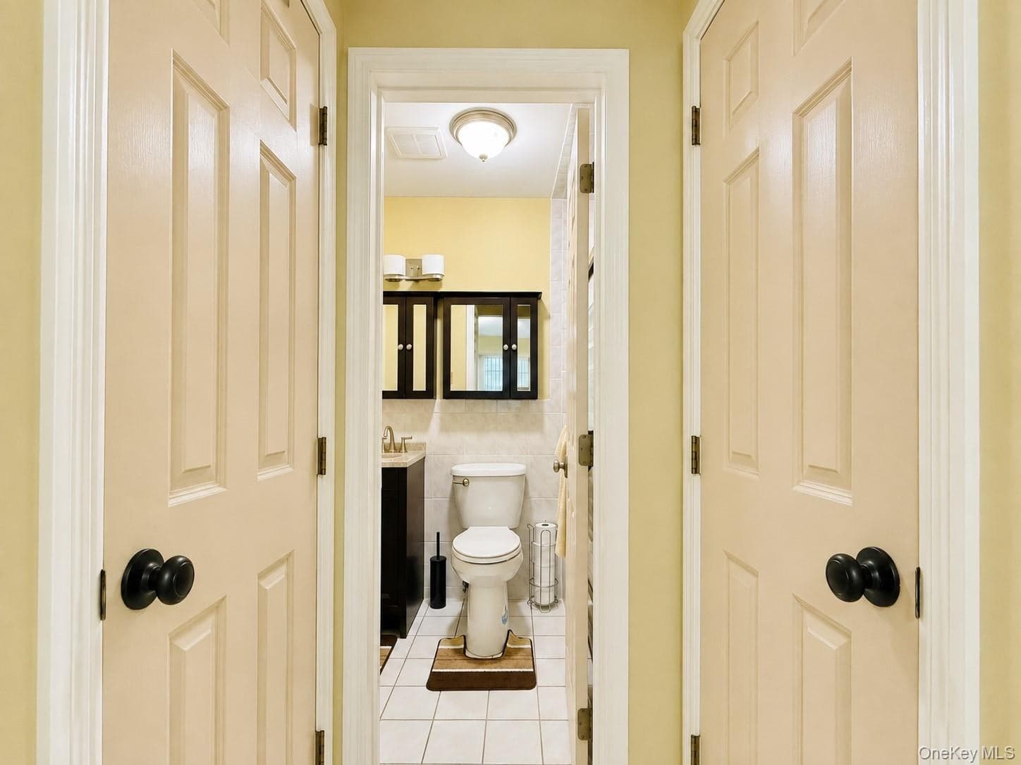 2357 Demeyer Street thumbnail 35