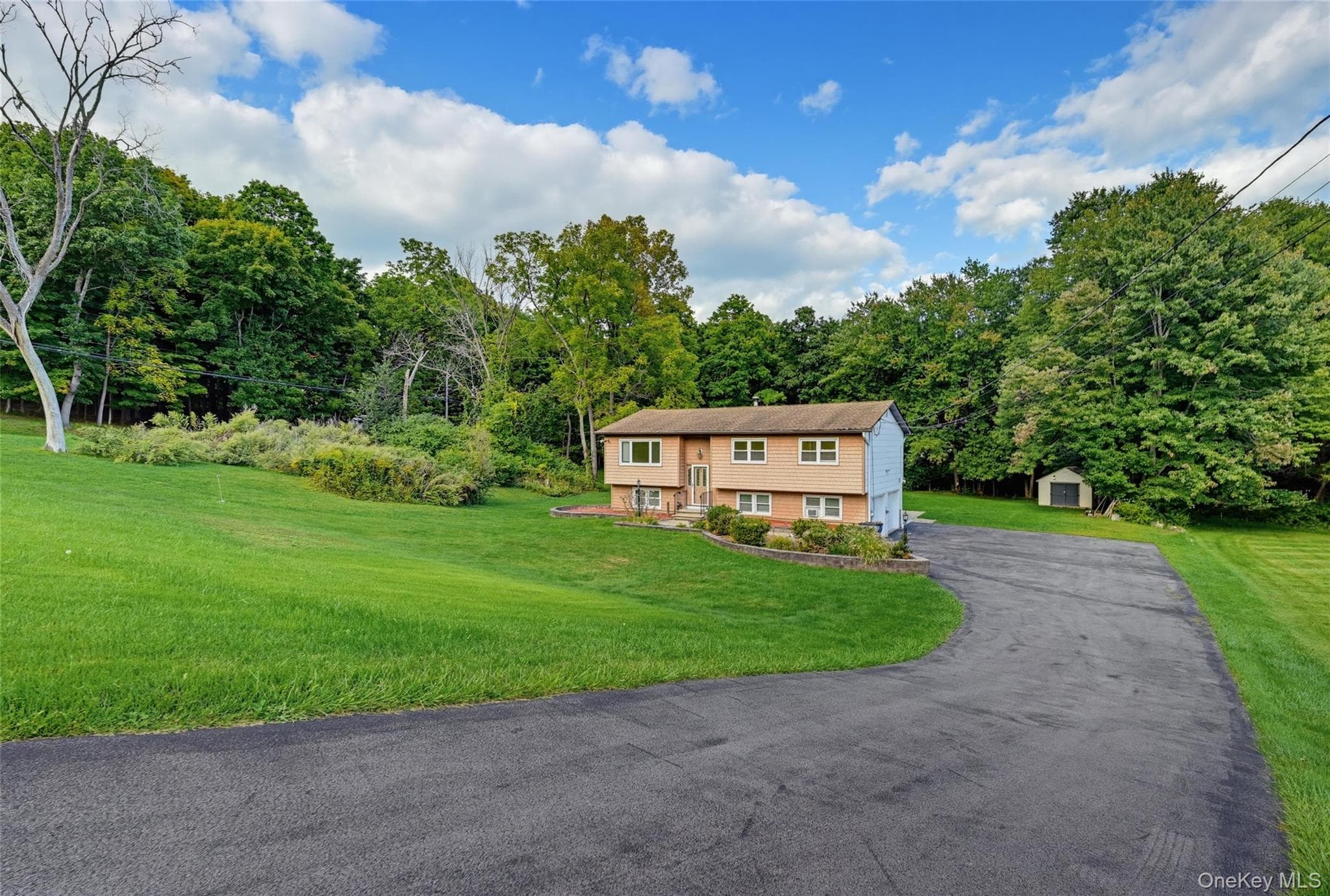 70 Bayberry Drive thumbnail 3