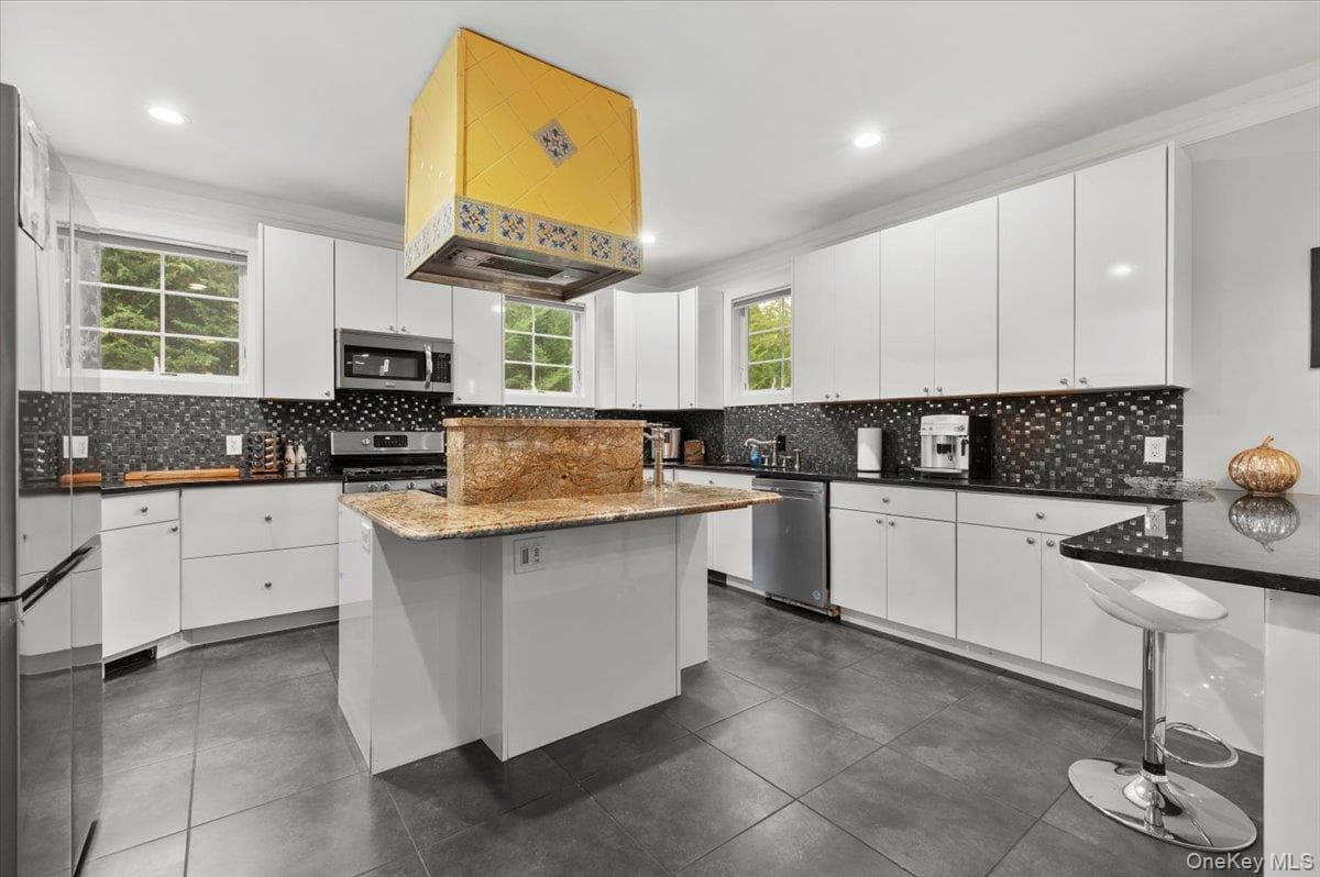 33A Newtown Road thumbnail 13