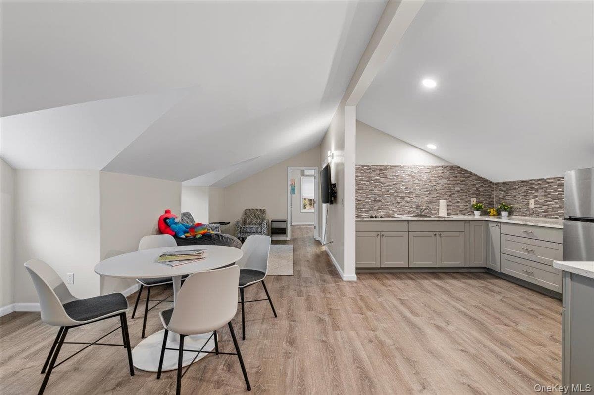 33A Newtown Road thumbnail 34