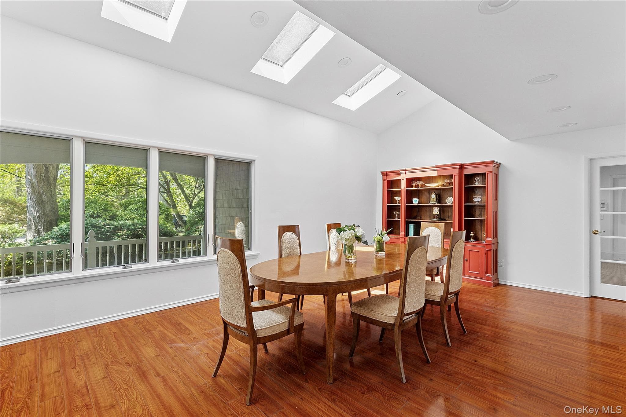 54 Dix Woods Drive thumbnail 7