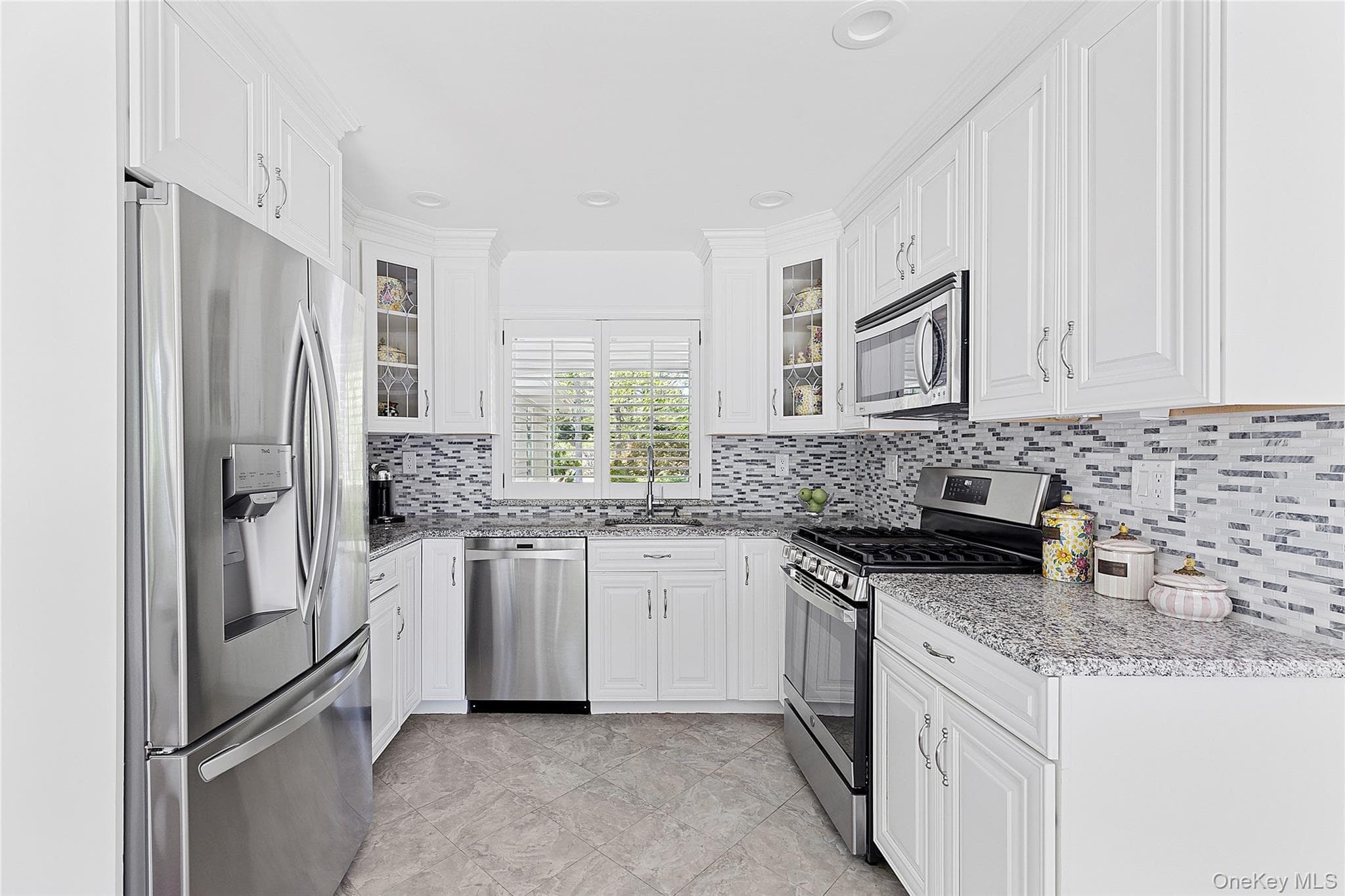 54 Dix Woods Drive thumbnail 4