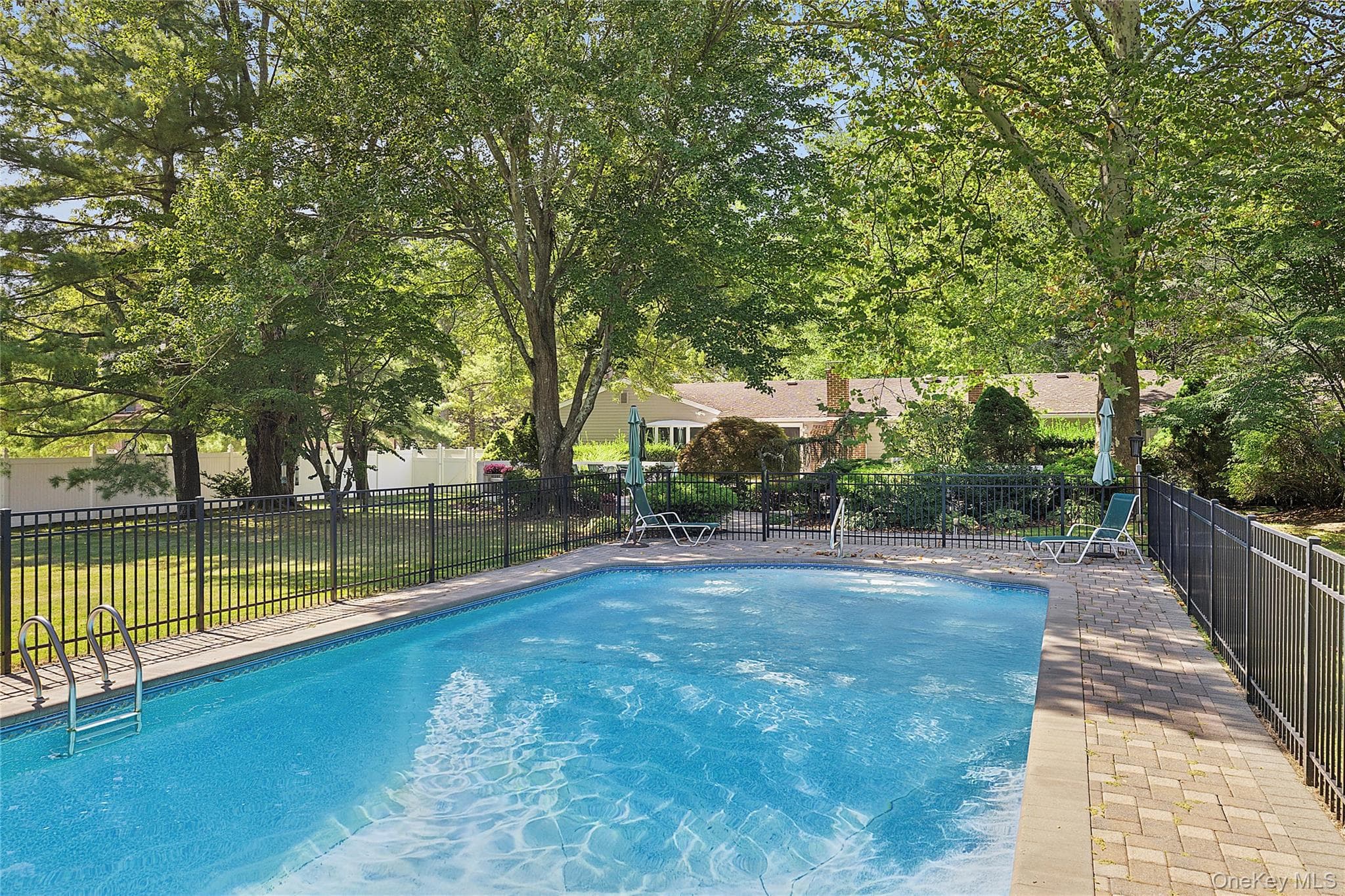 54 Dix Woods Drive thumbnail 22