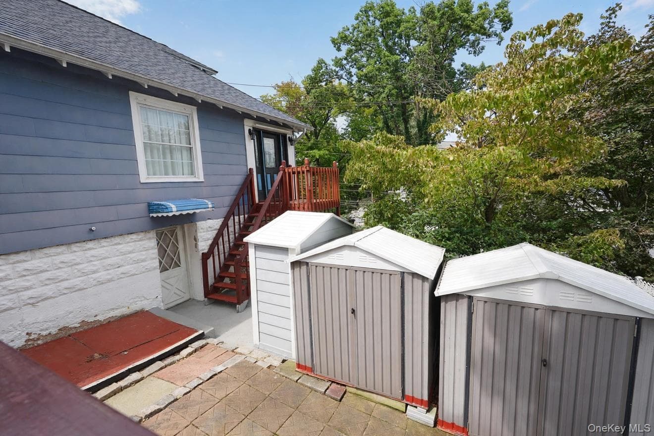 230 Lindenwood Road thumbnail 33
