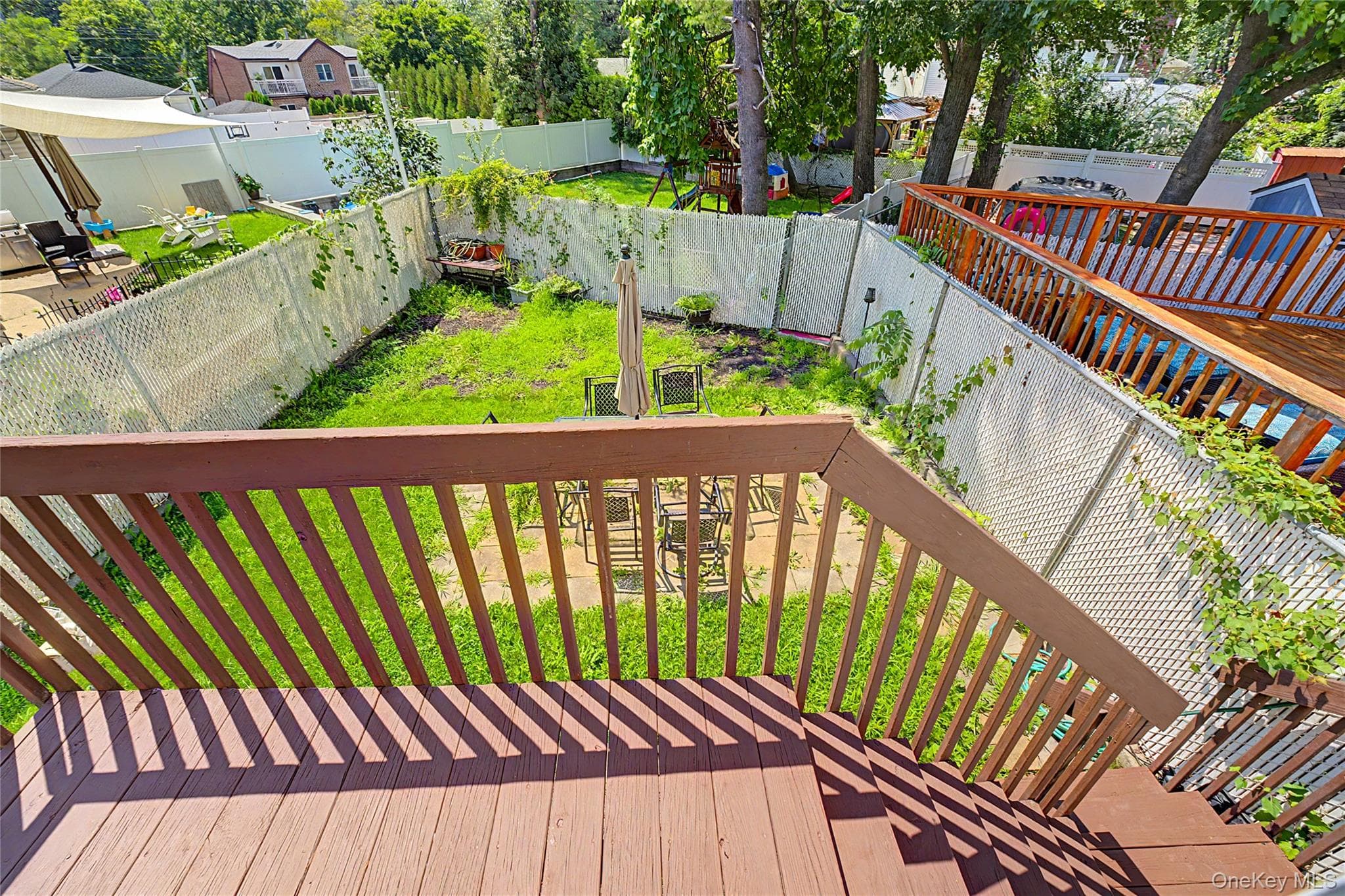 94 Greaves Avenue thumbnail 34