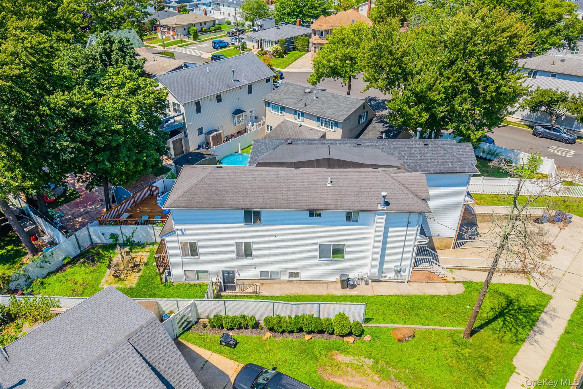 94 Greaves Avenue thumbnail 31