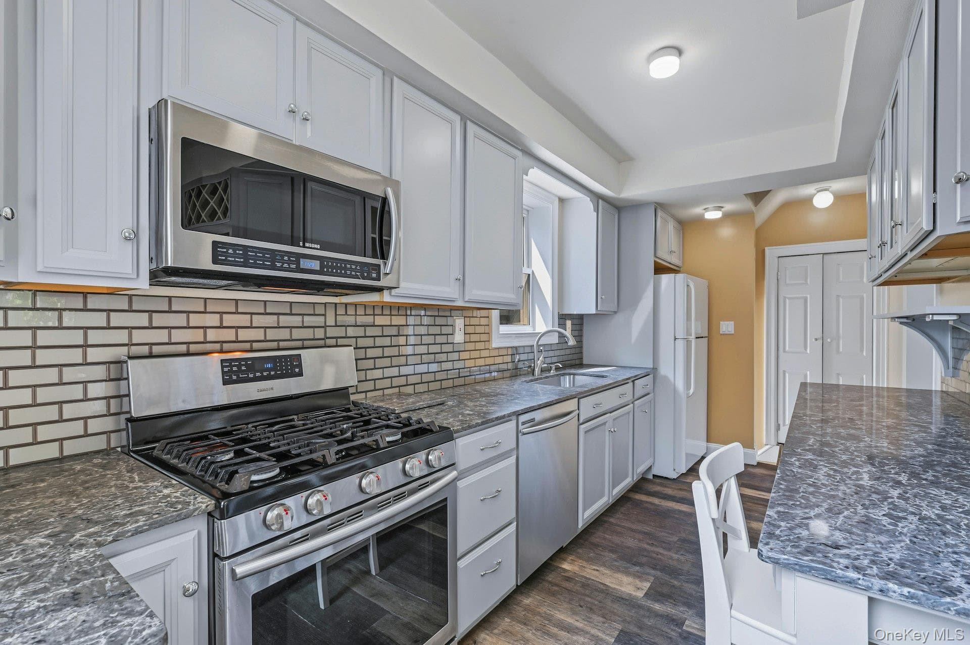 258 Liberty Avenue thumbnail 22