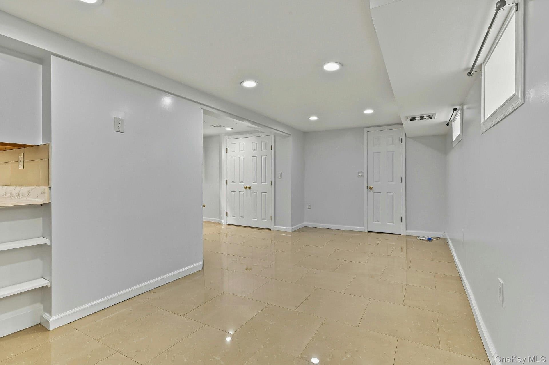 258 Liberty Avenue thumbnail 35