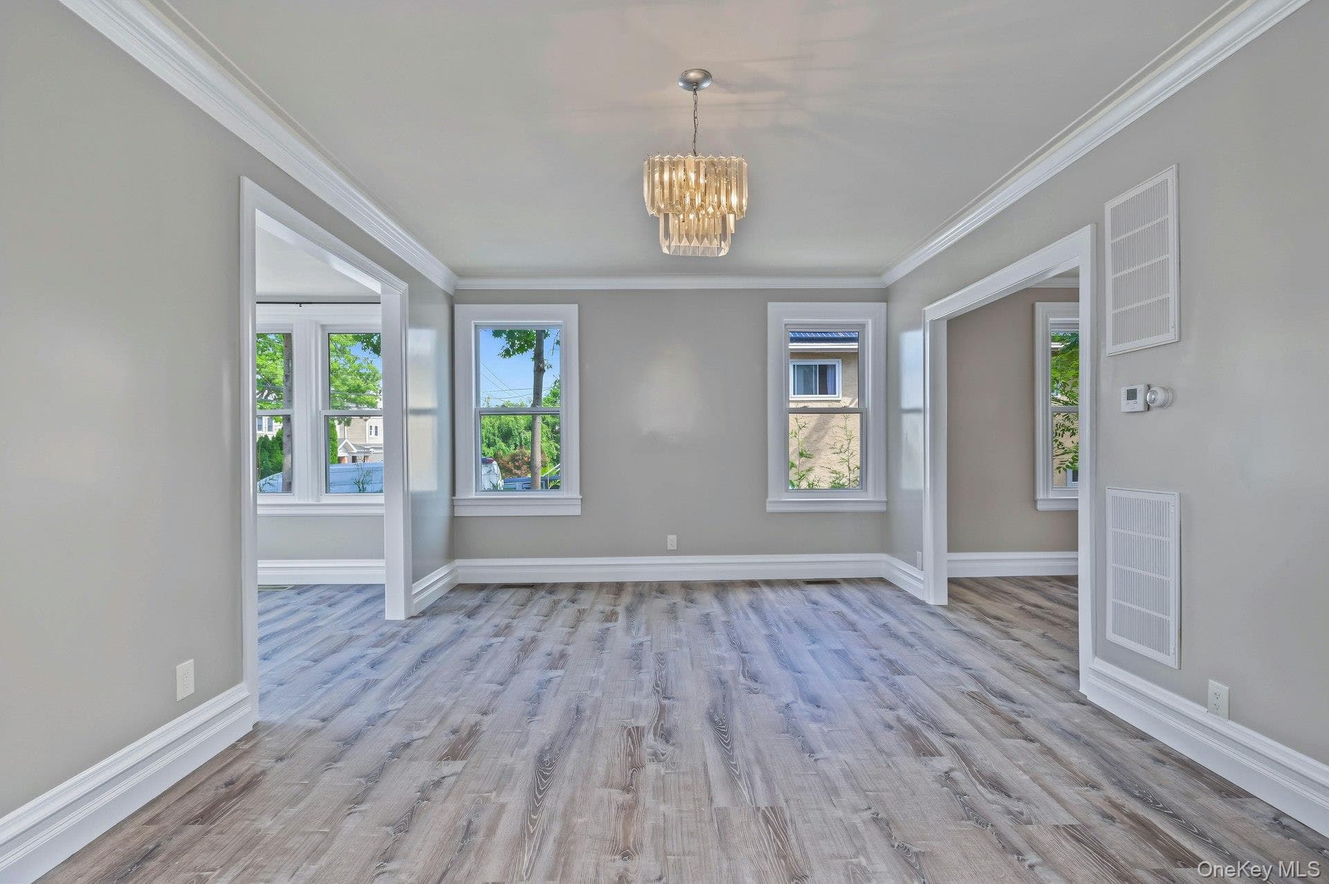 258 Liberty Avenue thumbnail 9