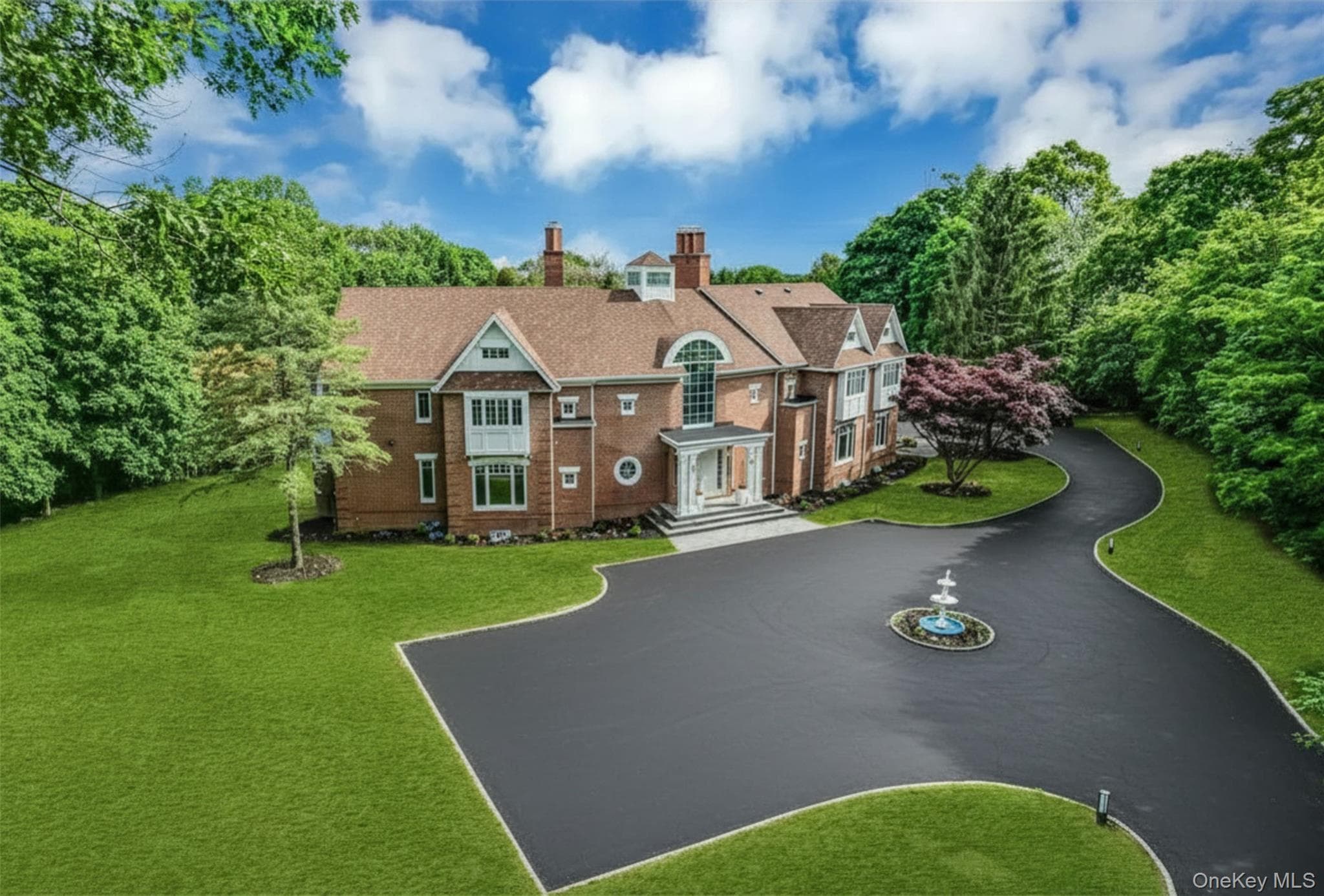 12 Saddle Ridge Road thumbnail 2