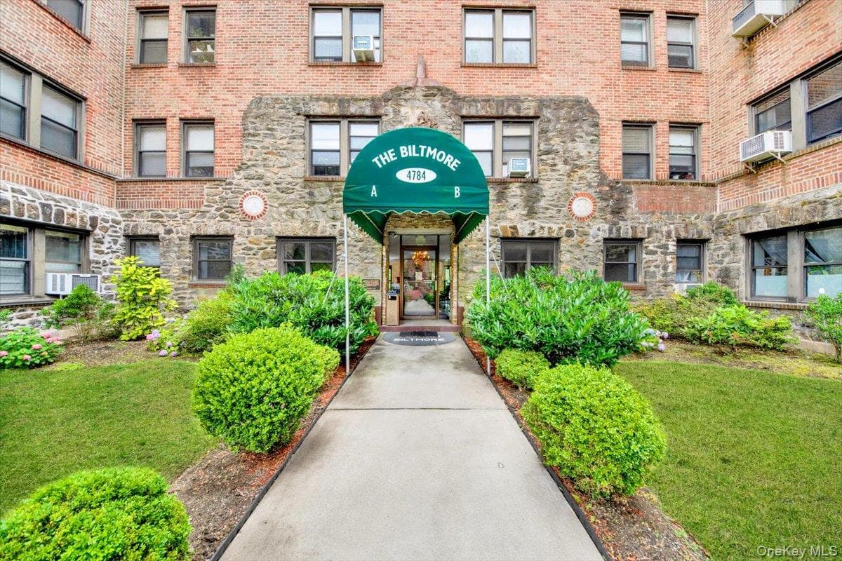 4784 Boston Post Road Unit: B43 thumbnail 19