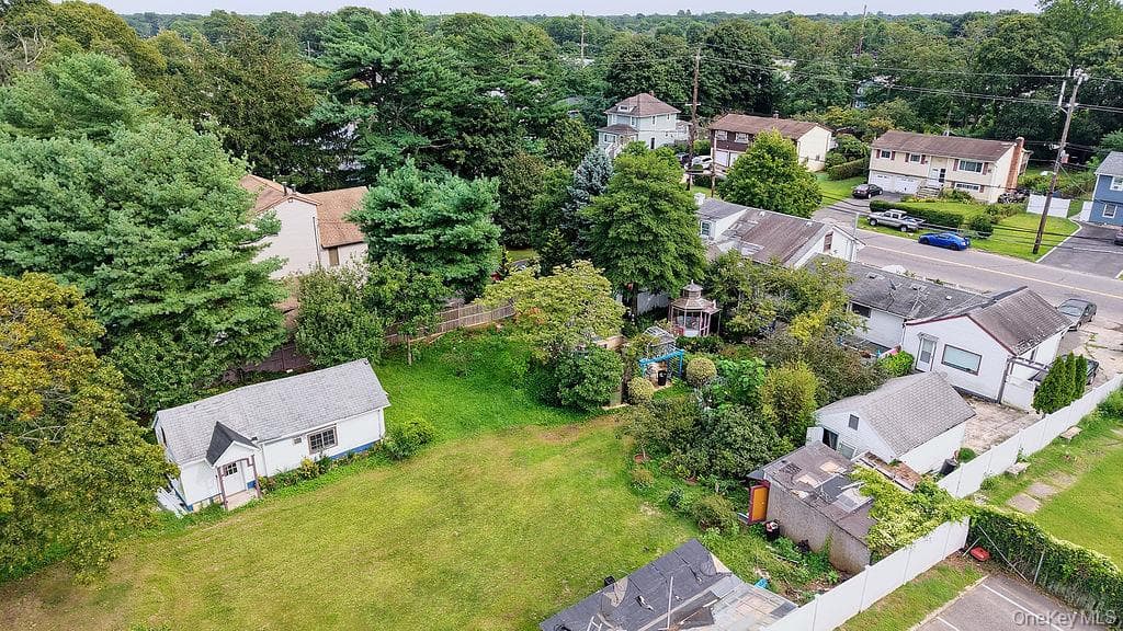 437 Moffitt Boulevard thumbnail 24