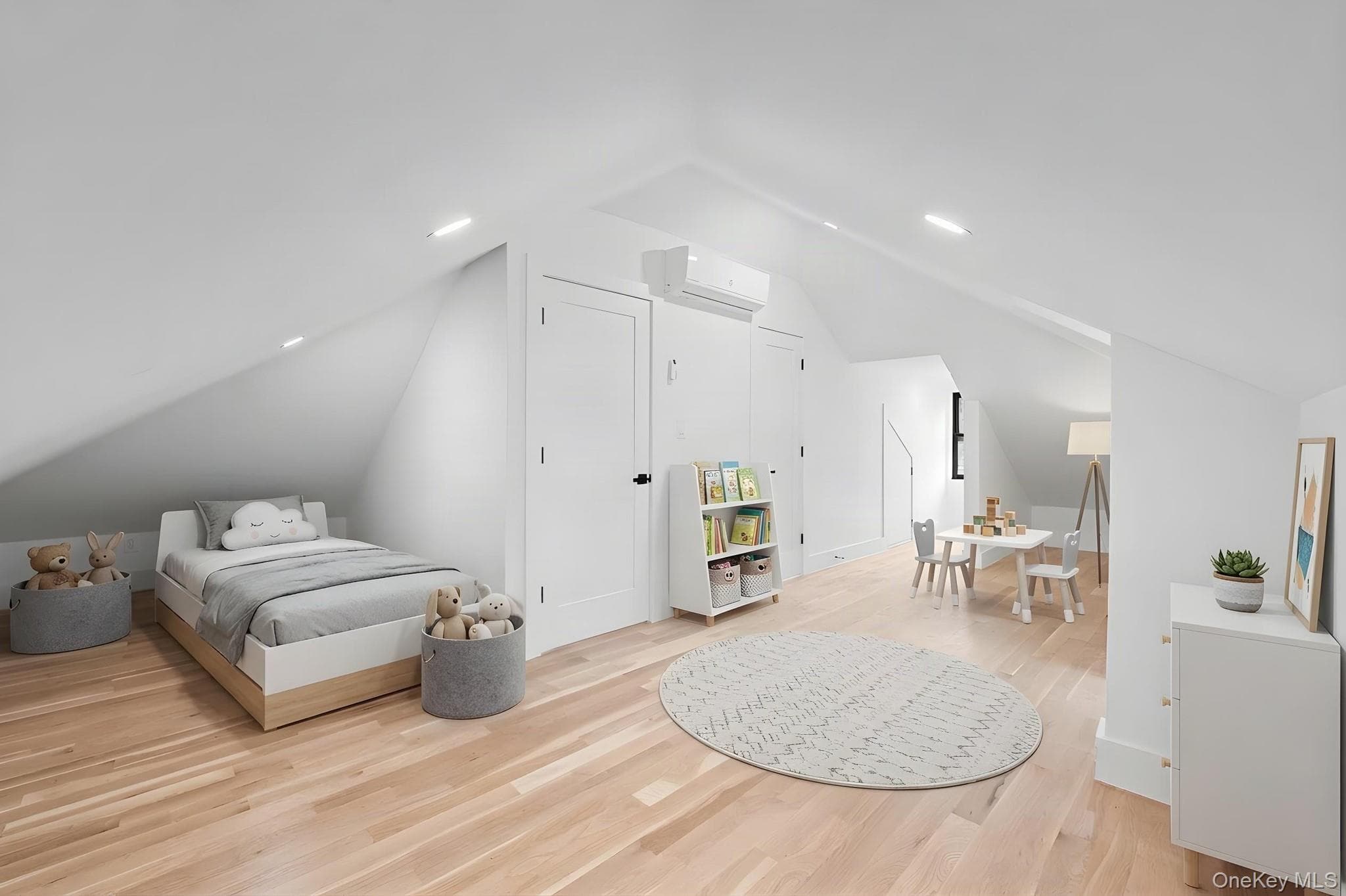 131 Arlington Avenue thumbnail 13