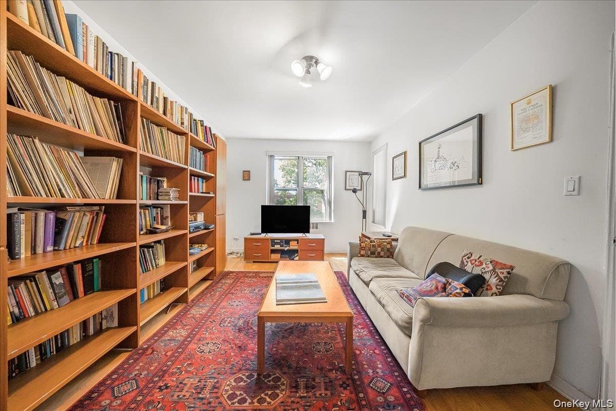 67-66 108th Street Unit: B31 thumbnail 12
