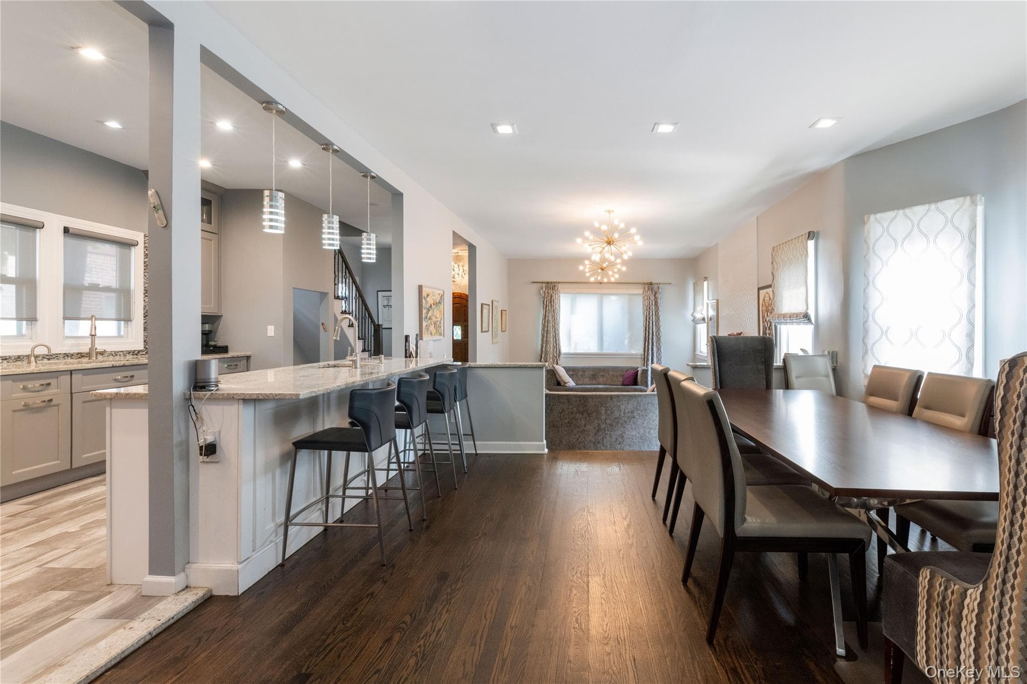 381 Woodmere Boulevard thumbnail 7