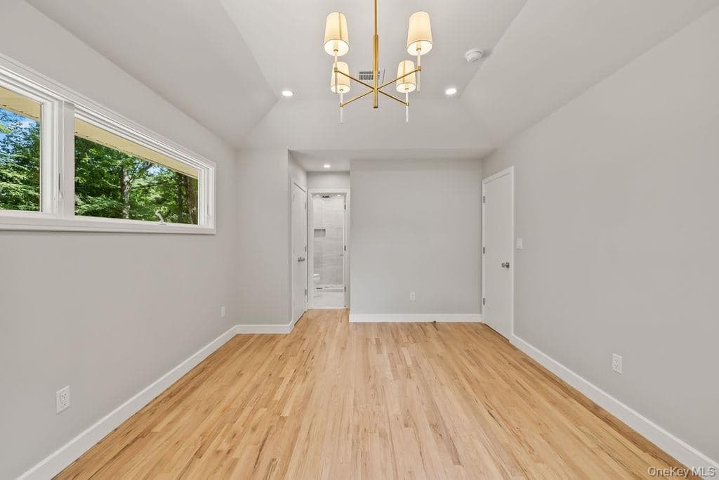 142 N Little Tor Road thumbnail 23
