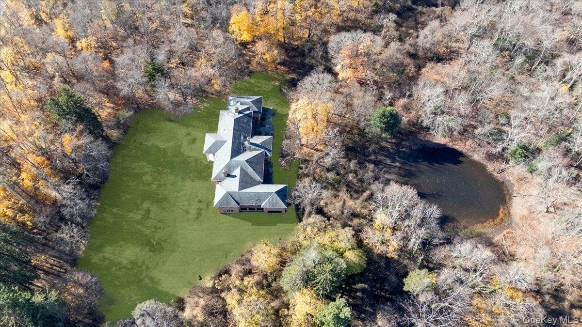 1 Penny Pond Court thumbnail 13