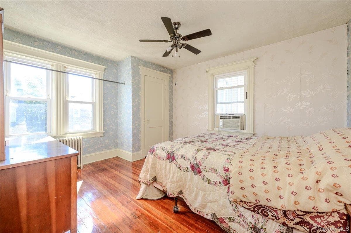 548 Davis Avenue thumbnail 14