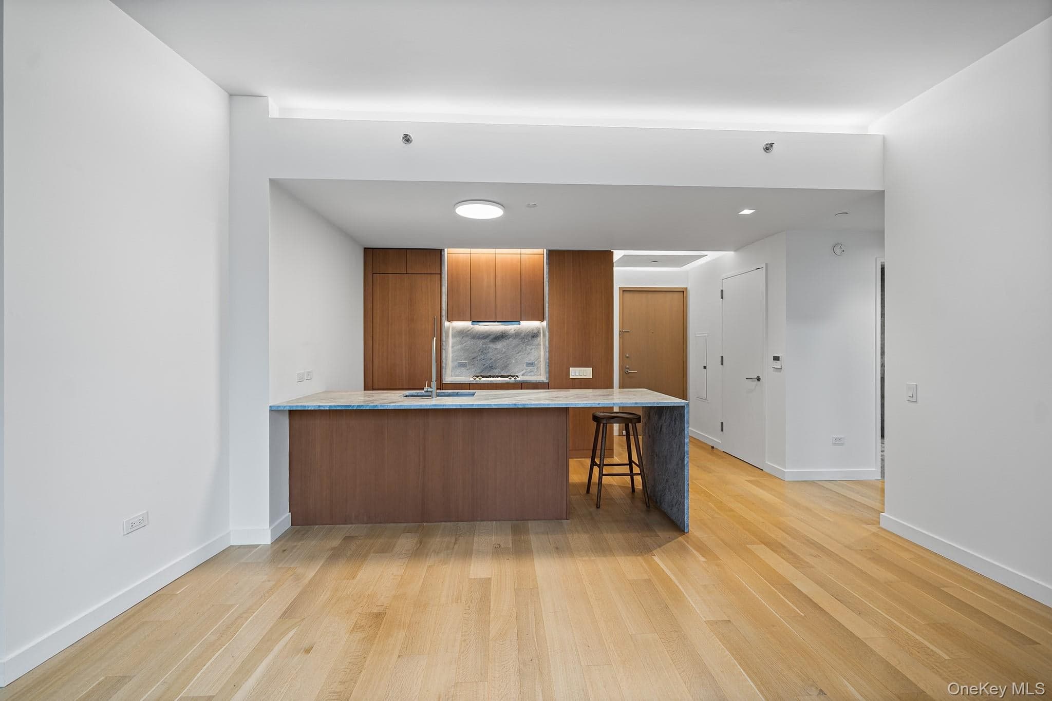 611 W 56th Street Unit: 6F thumbnail 9
