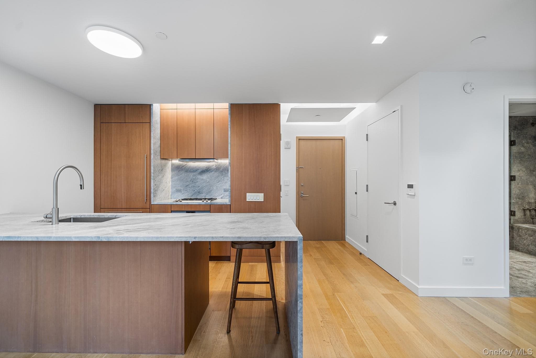 611 W 56th Street Unit: 6F thumbnail 8