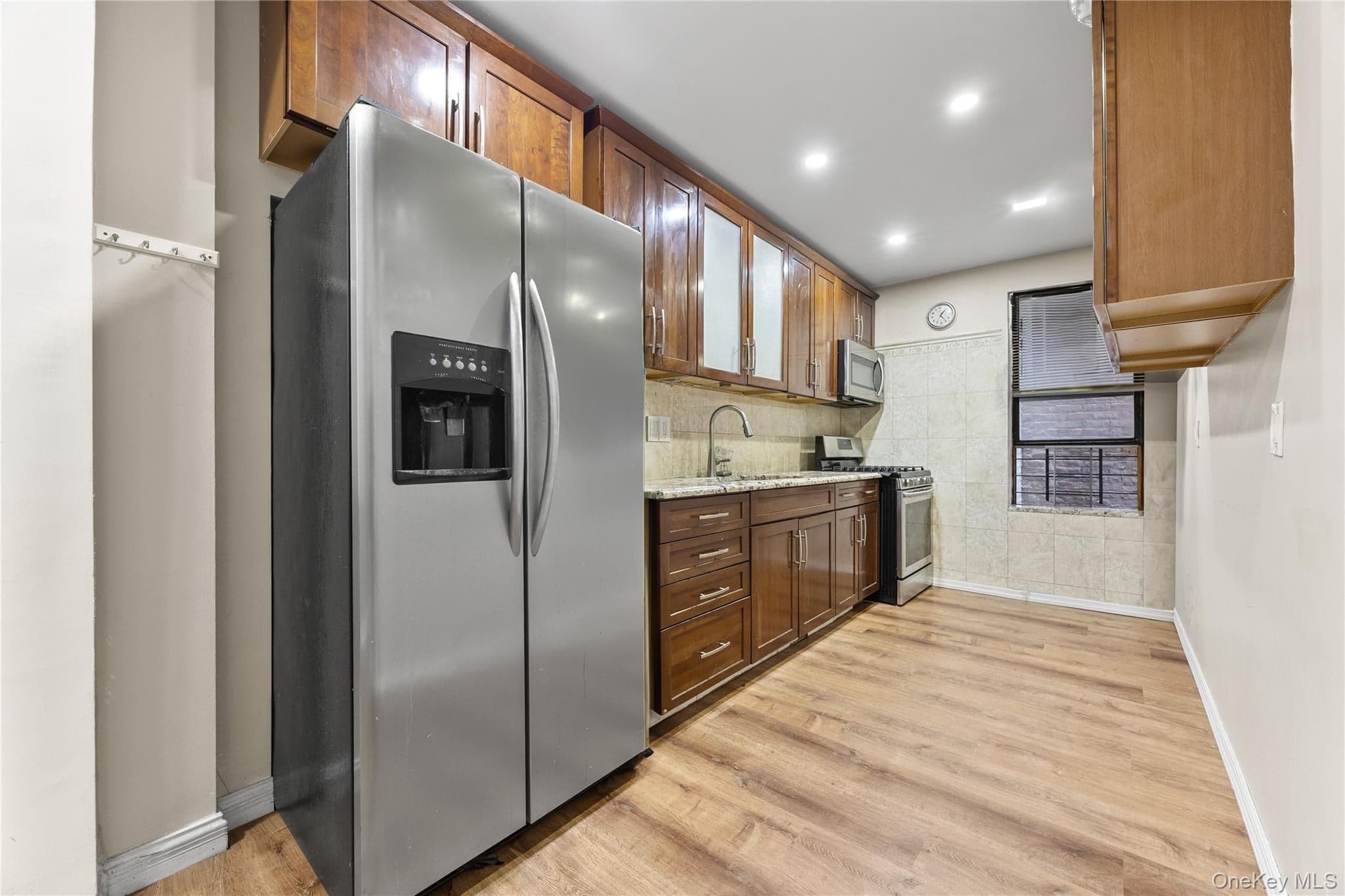 1670 Longfellow Avenue Unit: 3J thumbnail 13